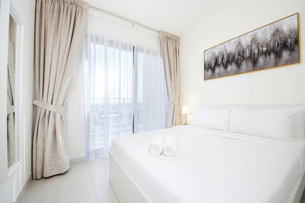 Spacious 3bhk Family Townhouse-emmar South Golf Dubai