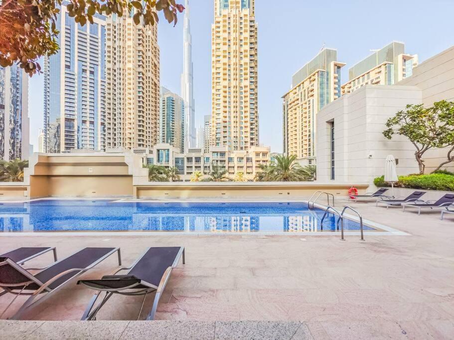 Apartamento Modern Downtown Escape 1bedroom With Upscale Comfort Dubai