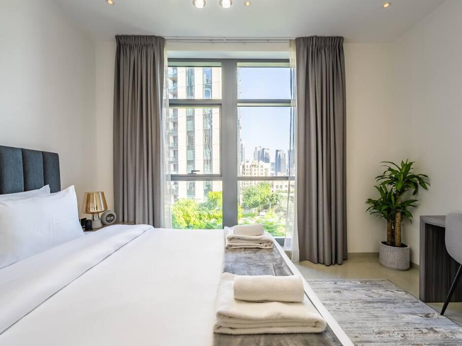 Apartamento Modern Downtown Escape 1bedroom With Upscale Comfort Dubai