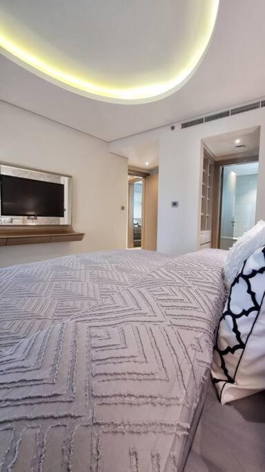 Apartment Luxury Paramount B327