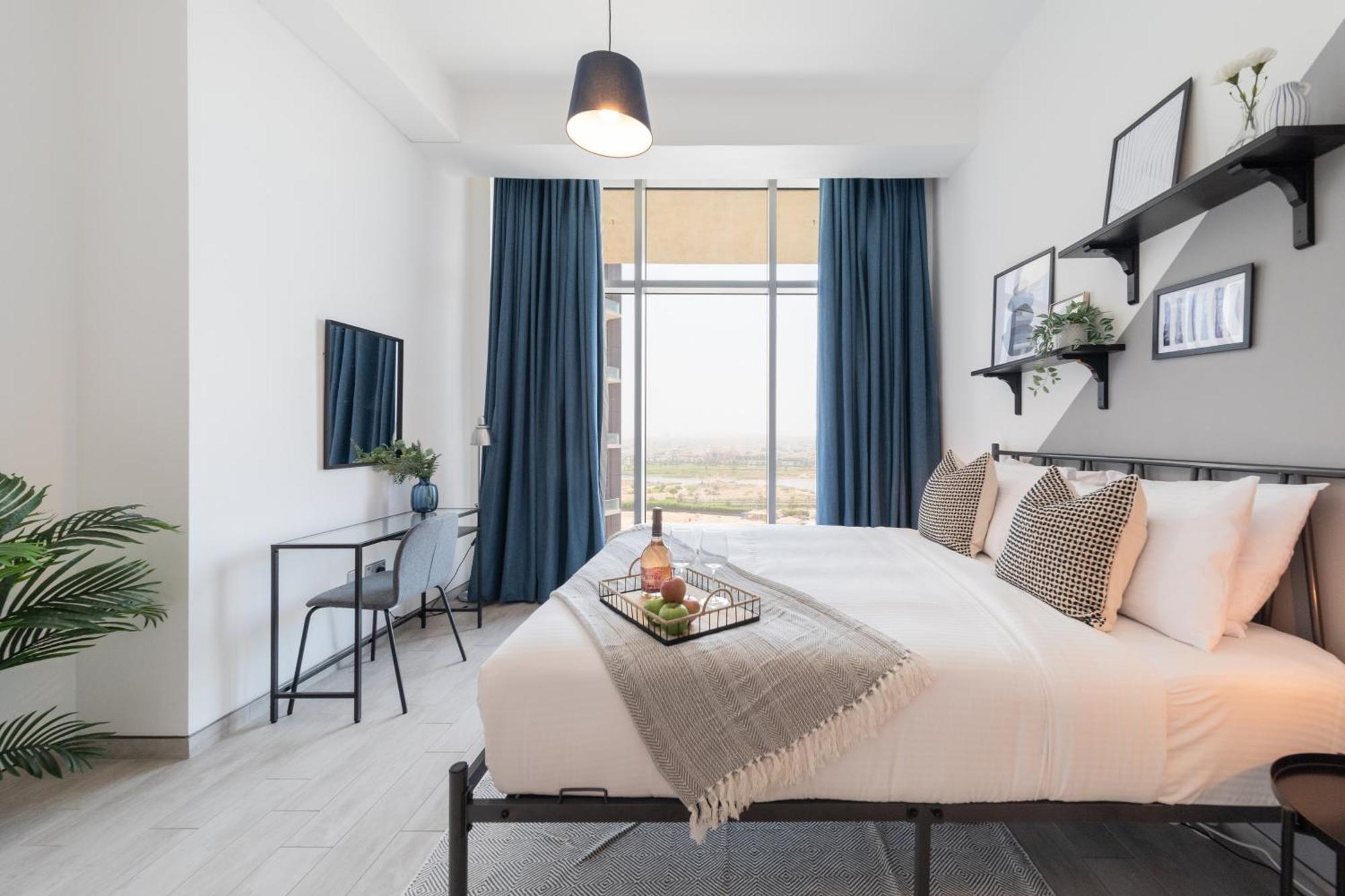 Eden's Homes & - Millennium Atria Residences Dubai