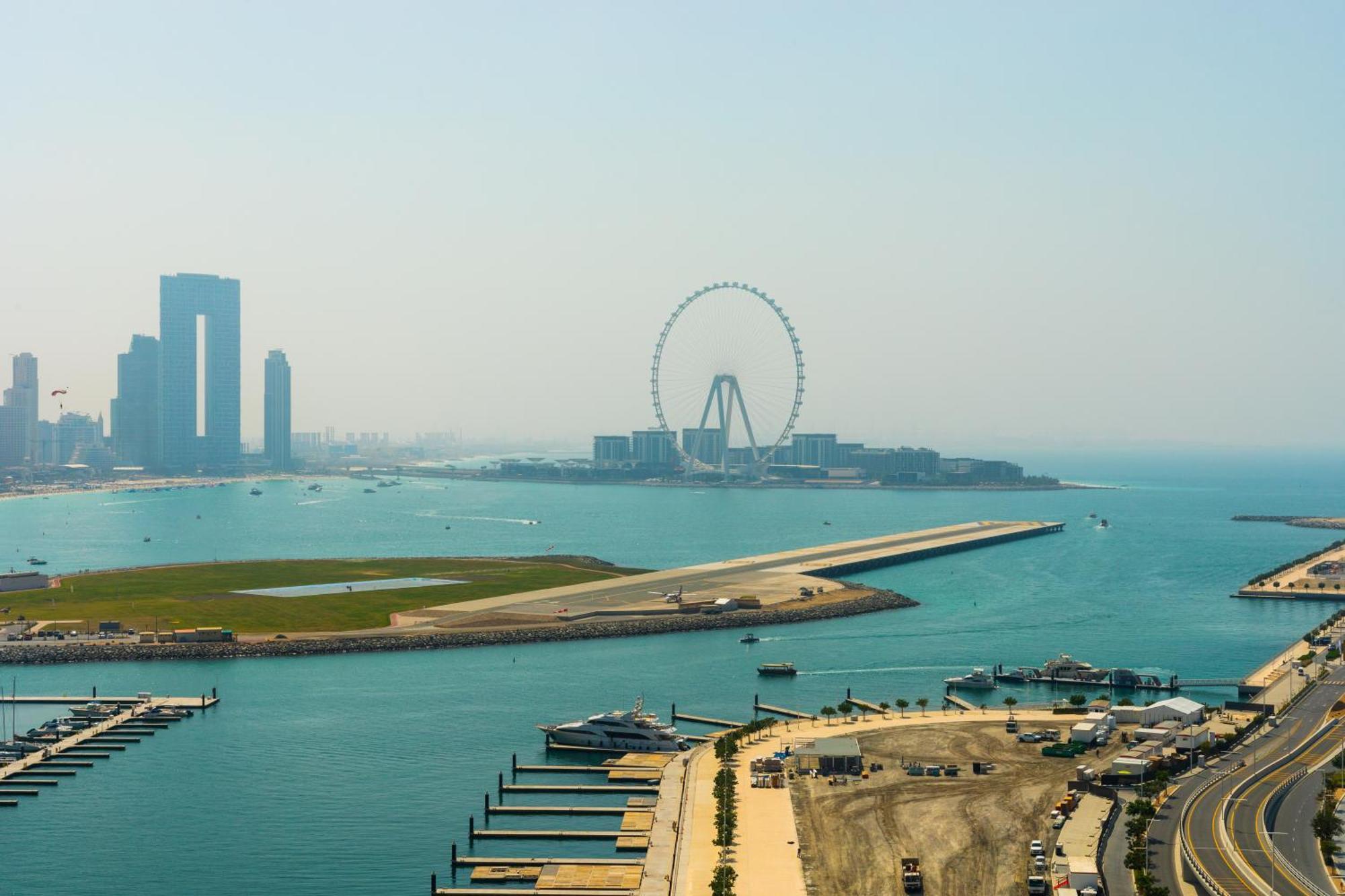 Eden's Homes & - Sunrise Bay Emaar Beachfront
