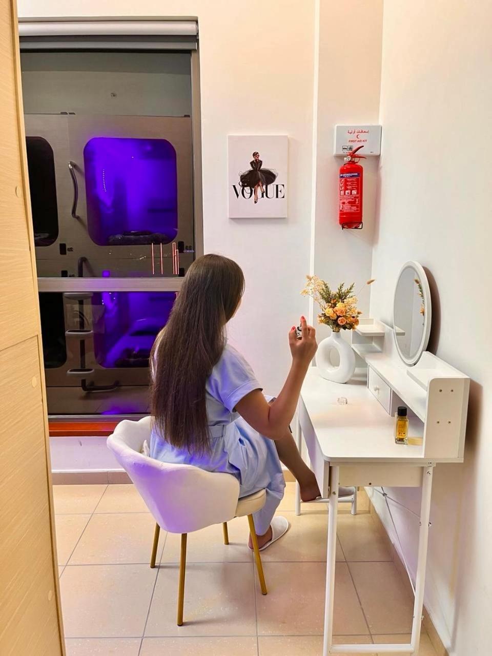 Hostel Berloga Capsule Jbr *