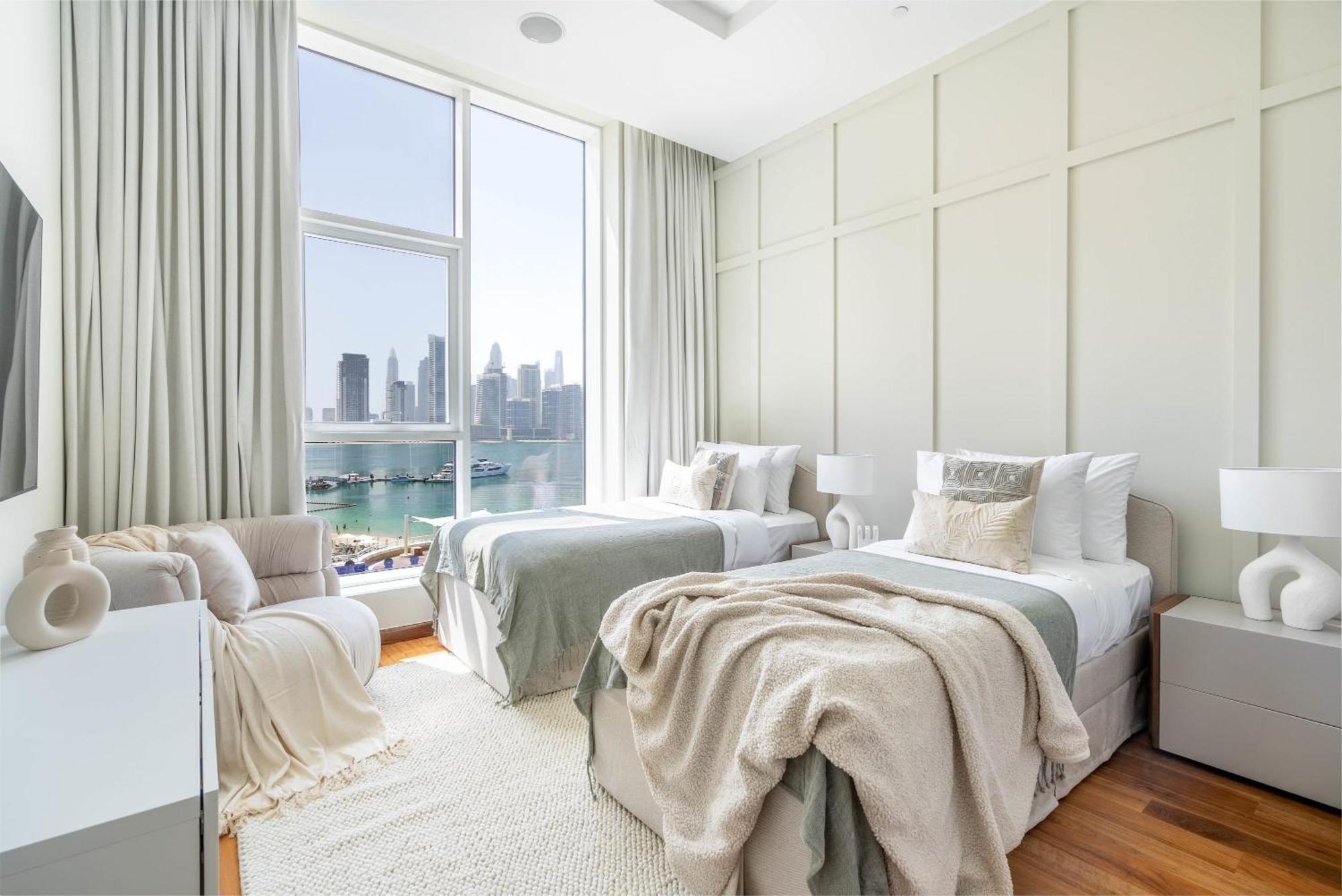 Oceana Luxury 4 Bedroom With Access And Sea Views By Exclusive Homes *