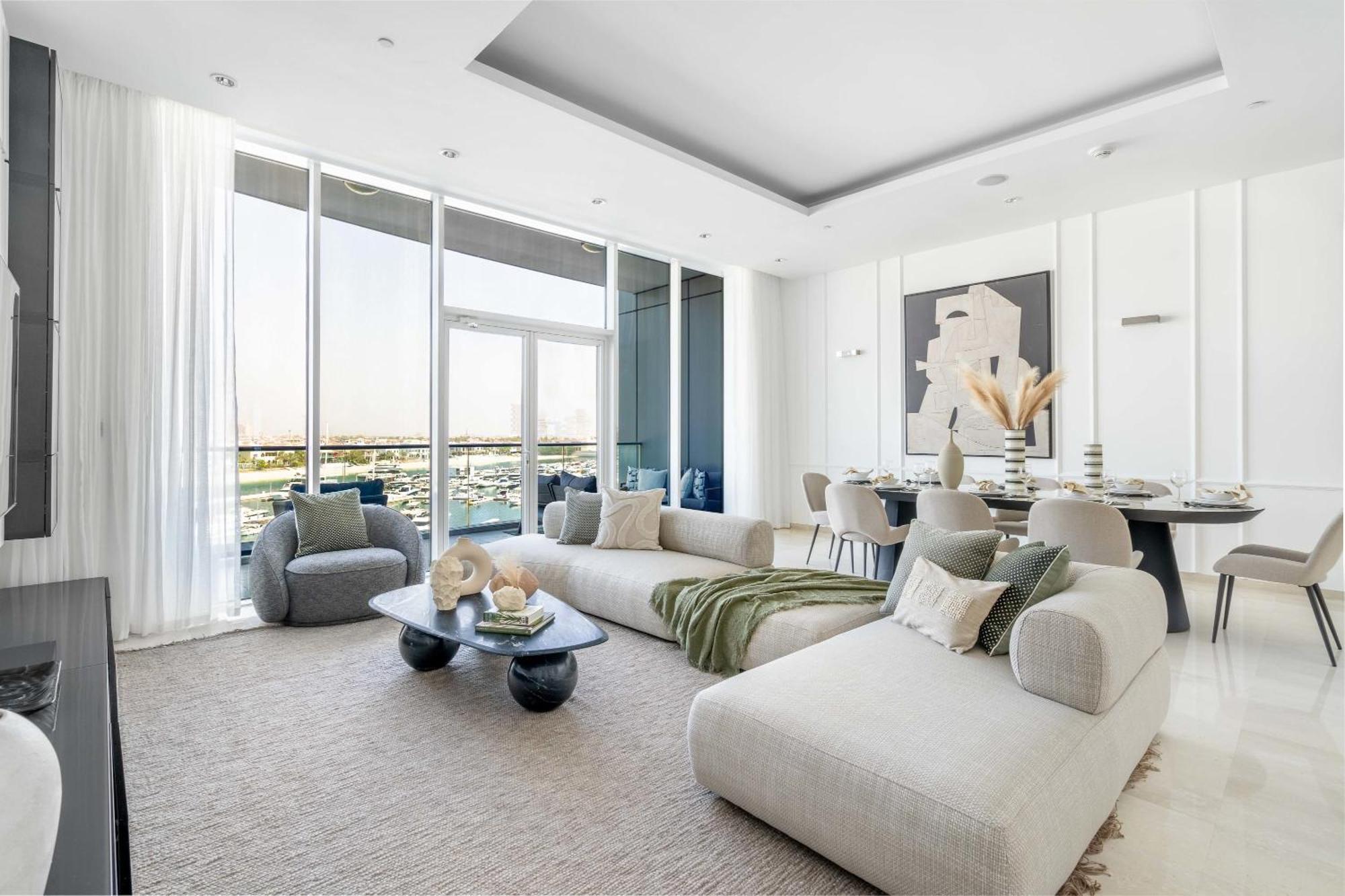 Apartment Oceana Luxury 4 Bedroom With Access And Sea Views By Exclusive Homes