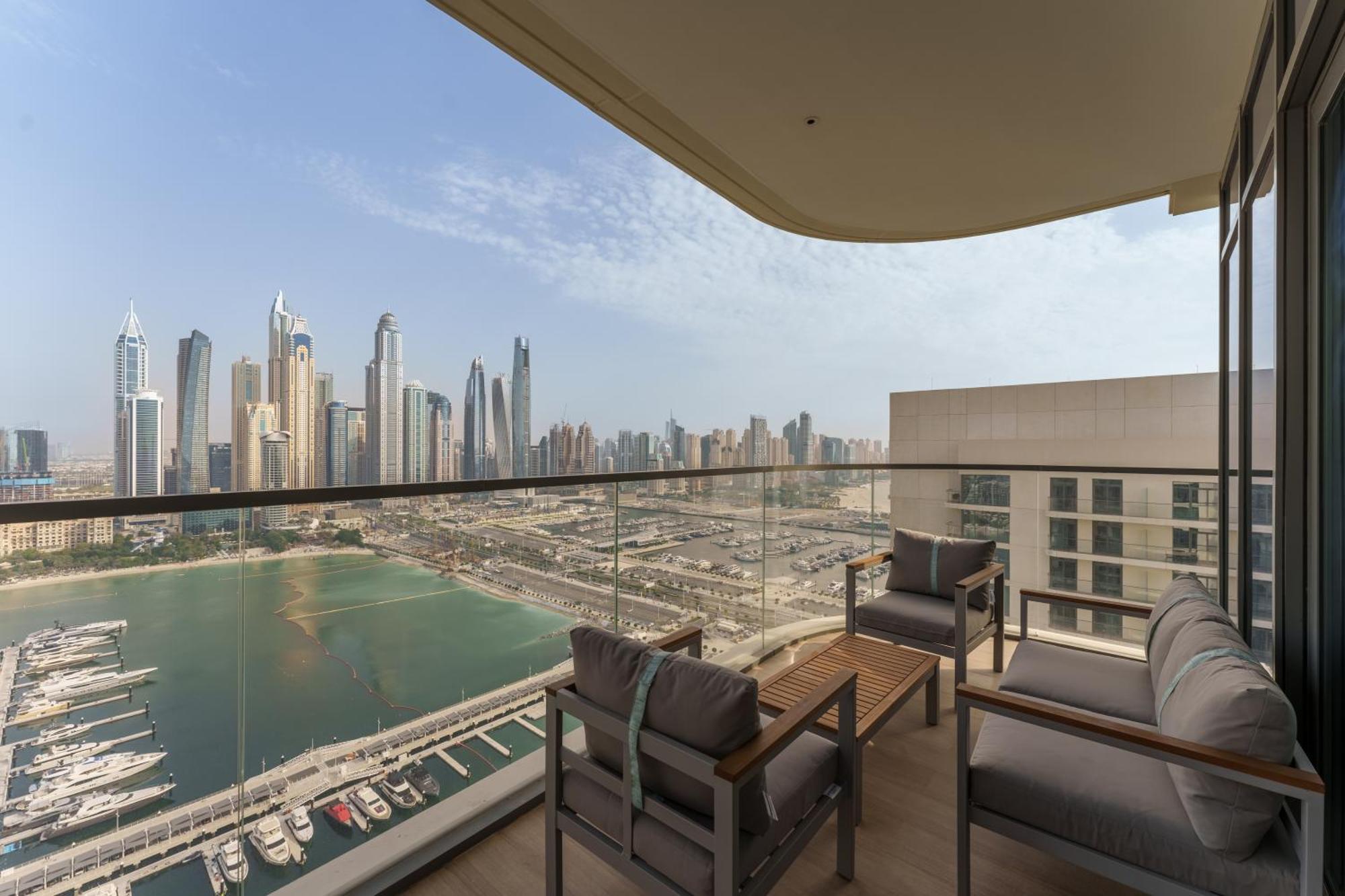 Apartamento Maison Privee - Exclusive W/ Unmatched Marina Vistas