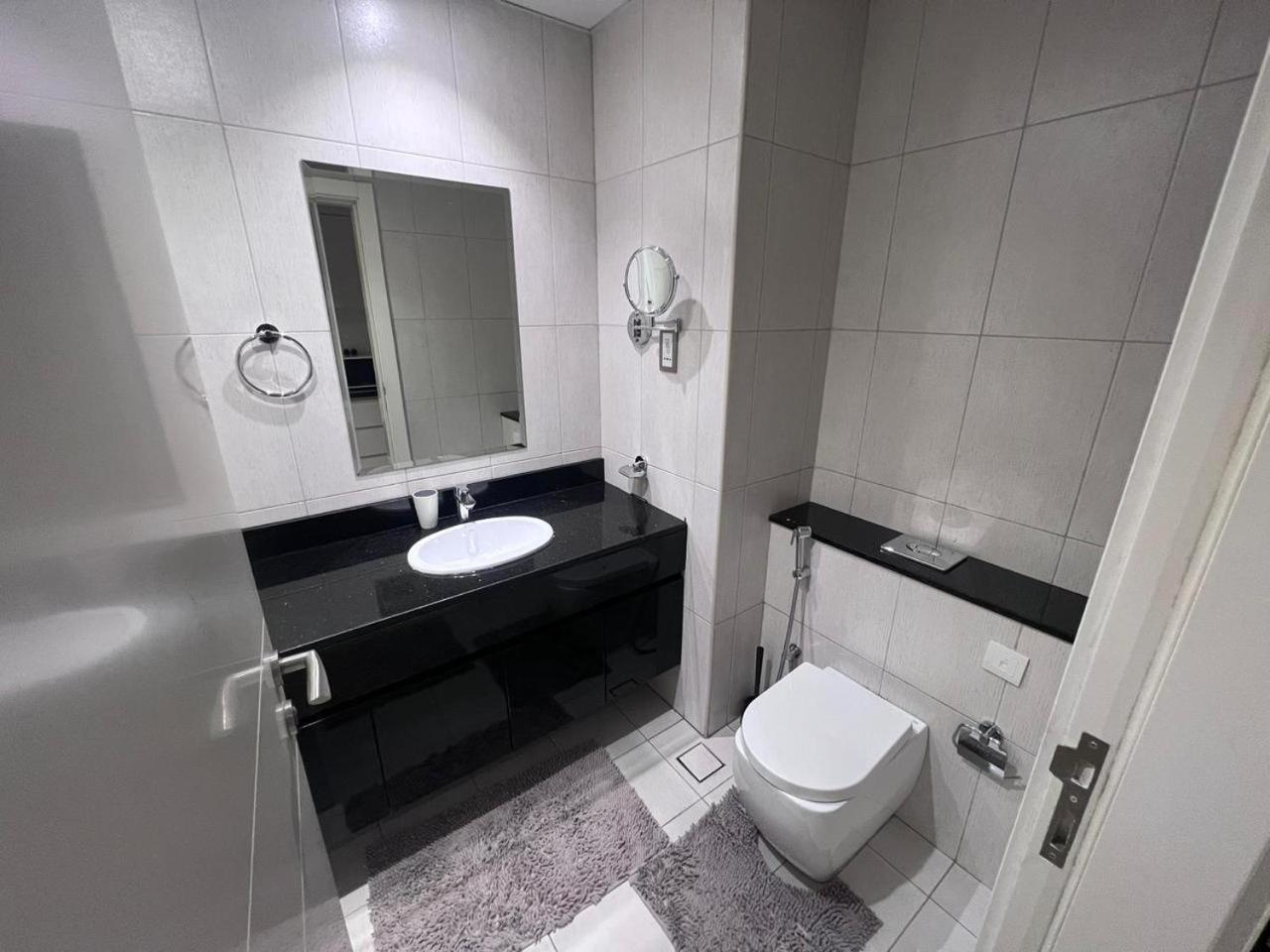 Apartment 38th Floor Luxe Studio In Jvc, Centrally Located, Swimming Pool & Gym, Must View