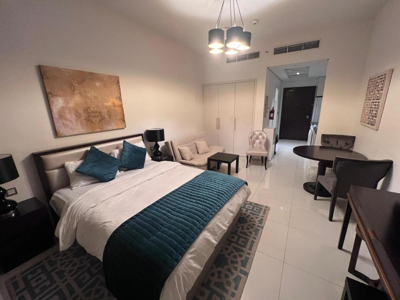 Apartment 38th Floor Luxe Studio In Jvc, Centrally Located, Swimming Pool & Gym, Must View *