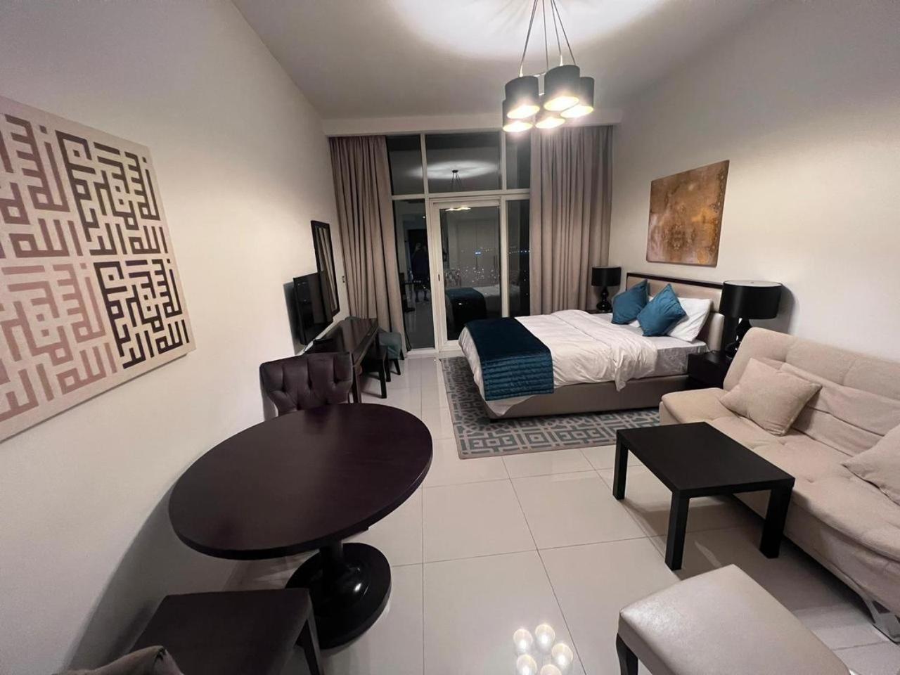 38th Floor Luxe Studio In Jvc, Centrally Located, Swimming Pool & Gym, Must View