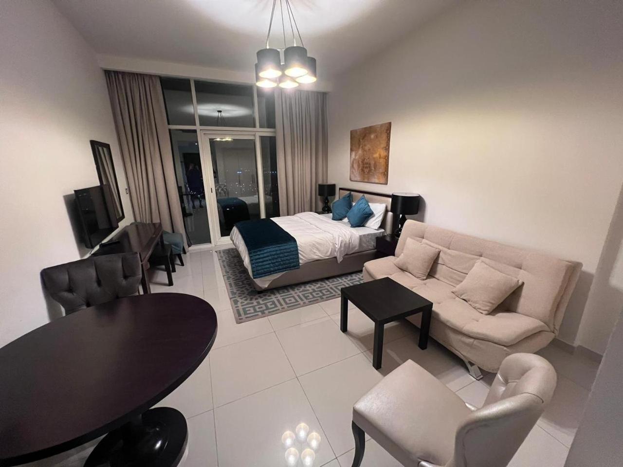 38th Floor Luxe Studio In Jvc, Centrally Located, Swimming Pool & Gym, Must View Apartment *