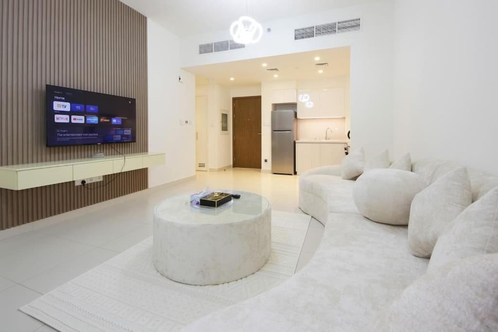 Park Point C-1 Bedroom For Monthly Stay-1003 *