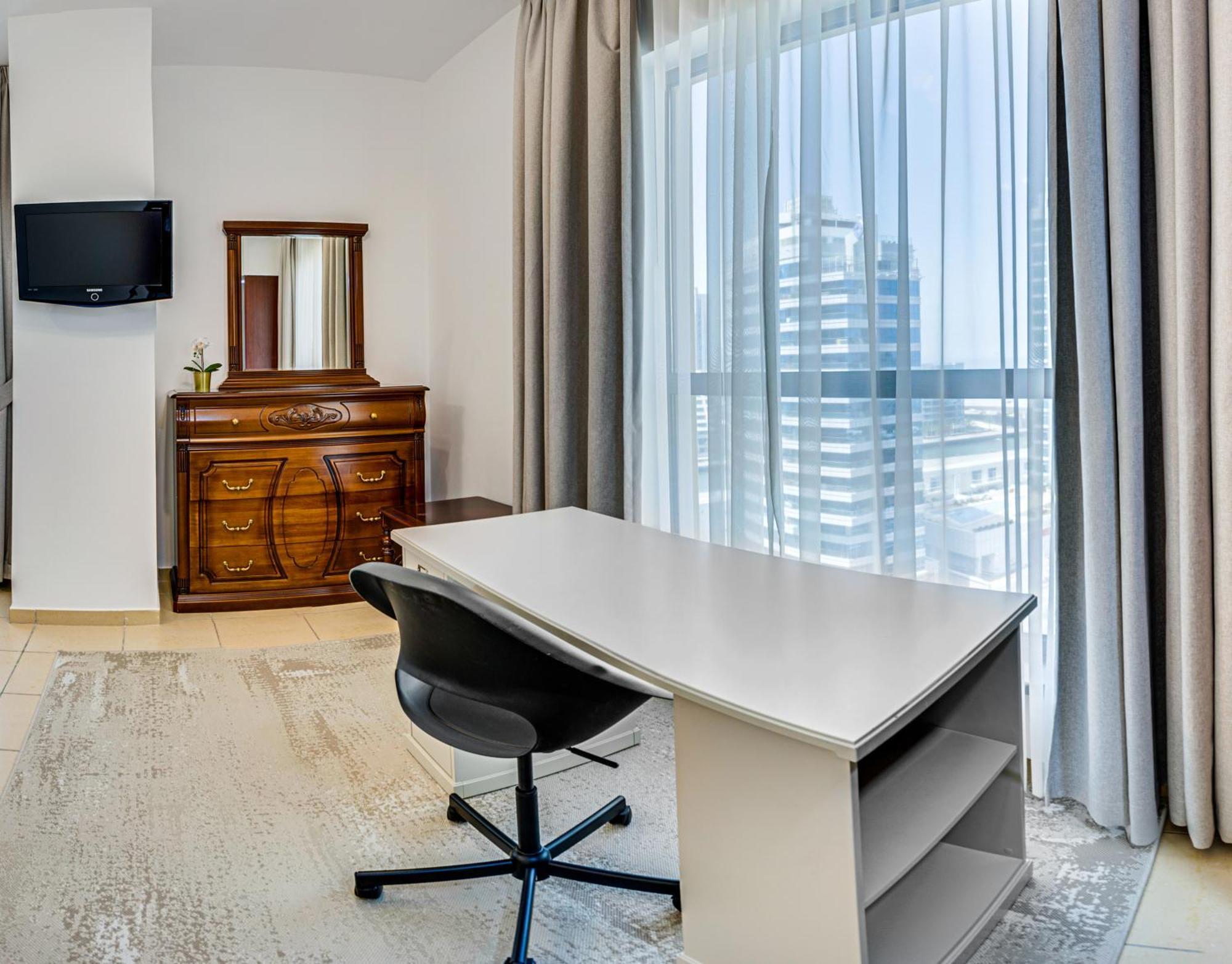 Apartment Wonderful 2 Bedroom In Jbr Dubai