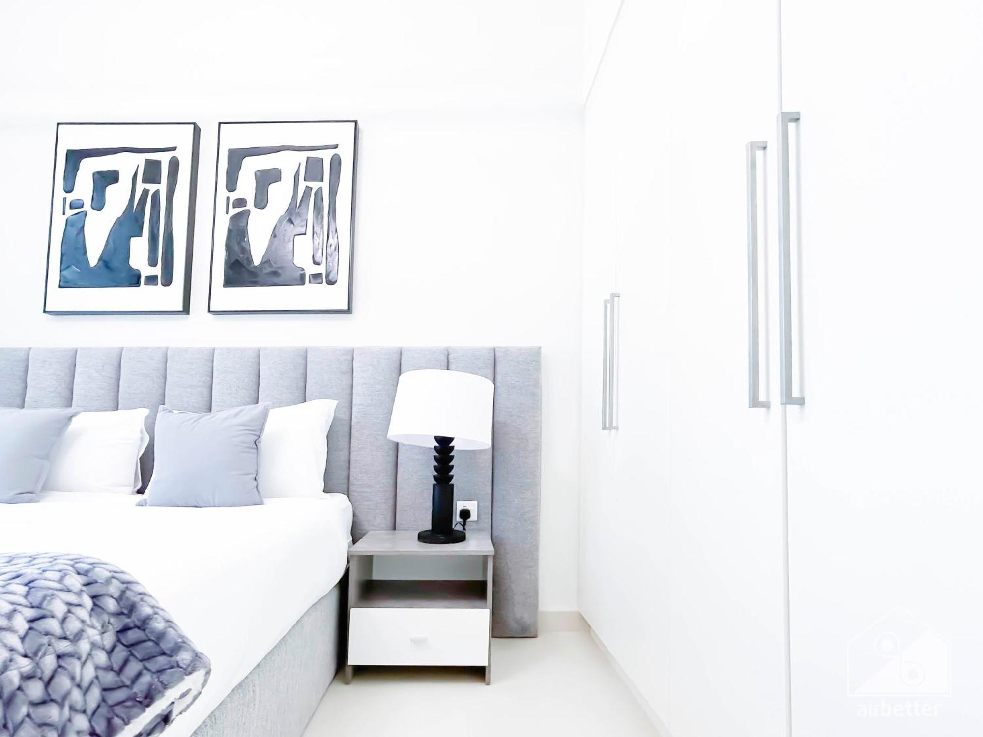 Luxury & Elegance At Burj Crown Downtown Apartment Dubai