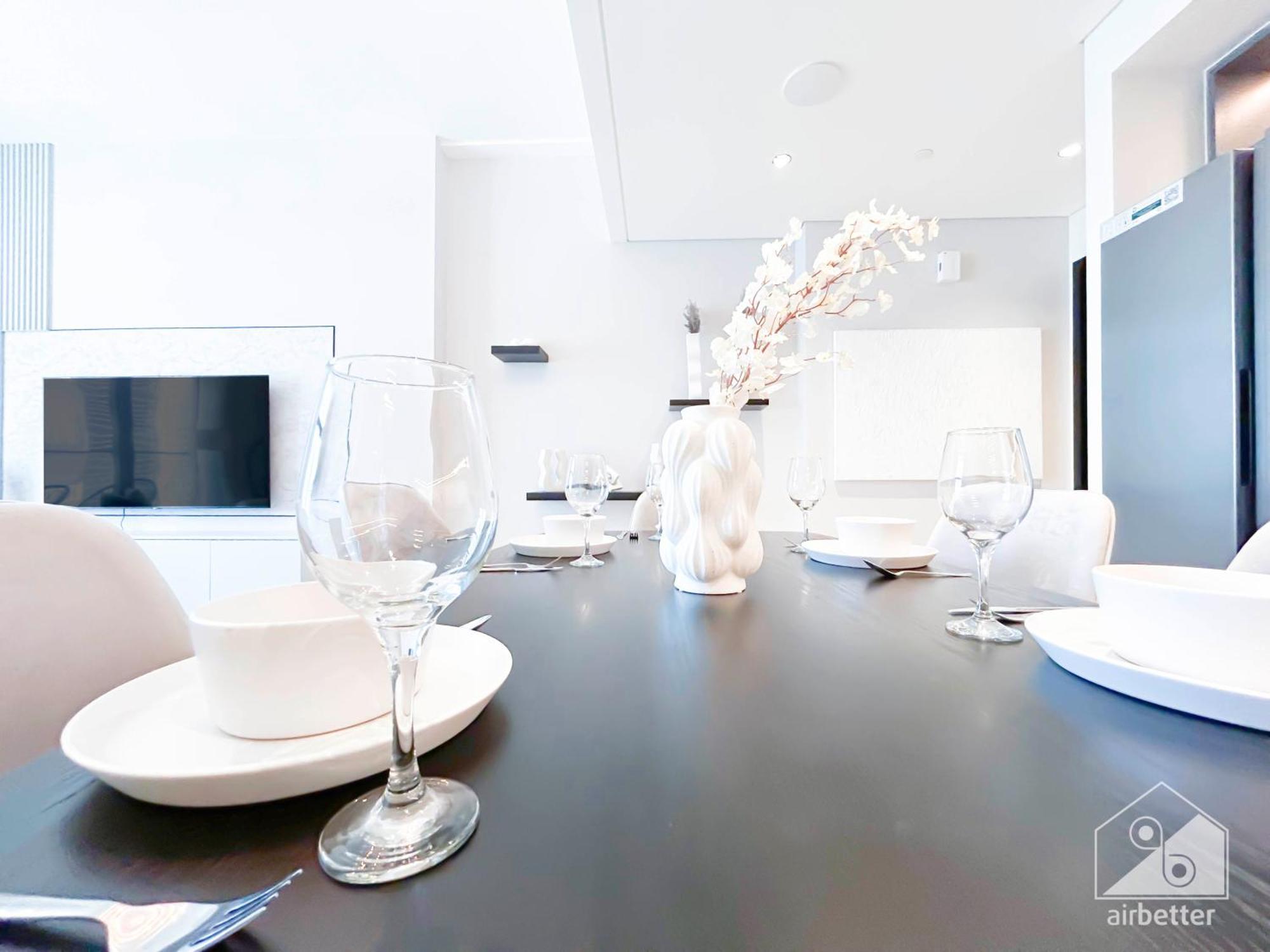 Luxury & Elegance At Burj Crown Downtown Apartment Dubai