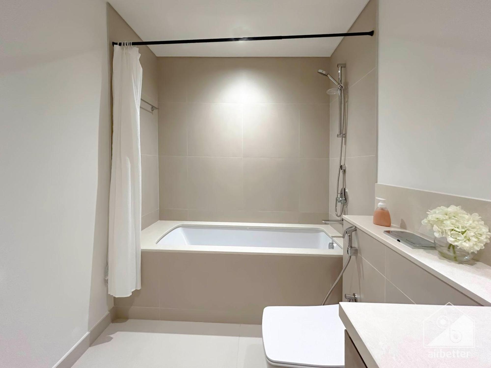Luxury & Elegance At Burj Crown Downtown *