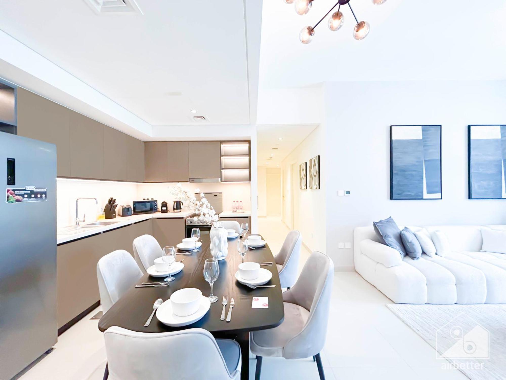 Luxury & Elegance At Burj Crown Downtown *