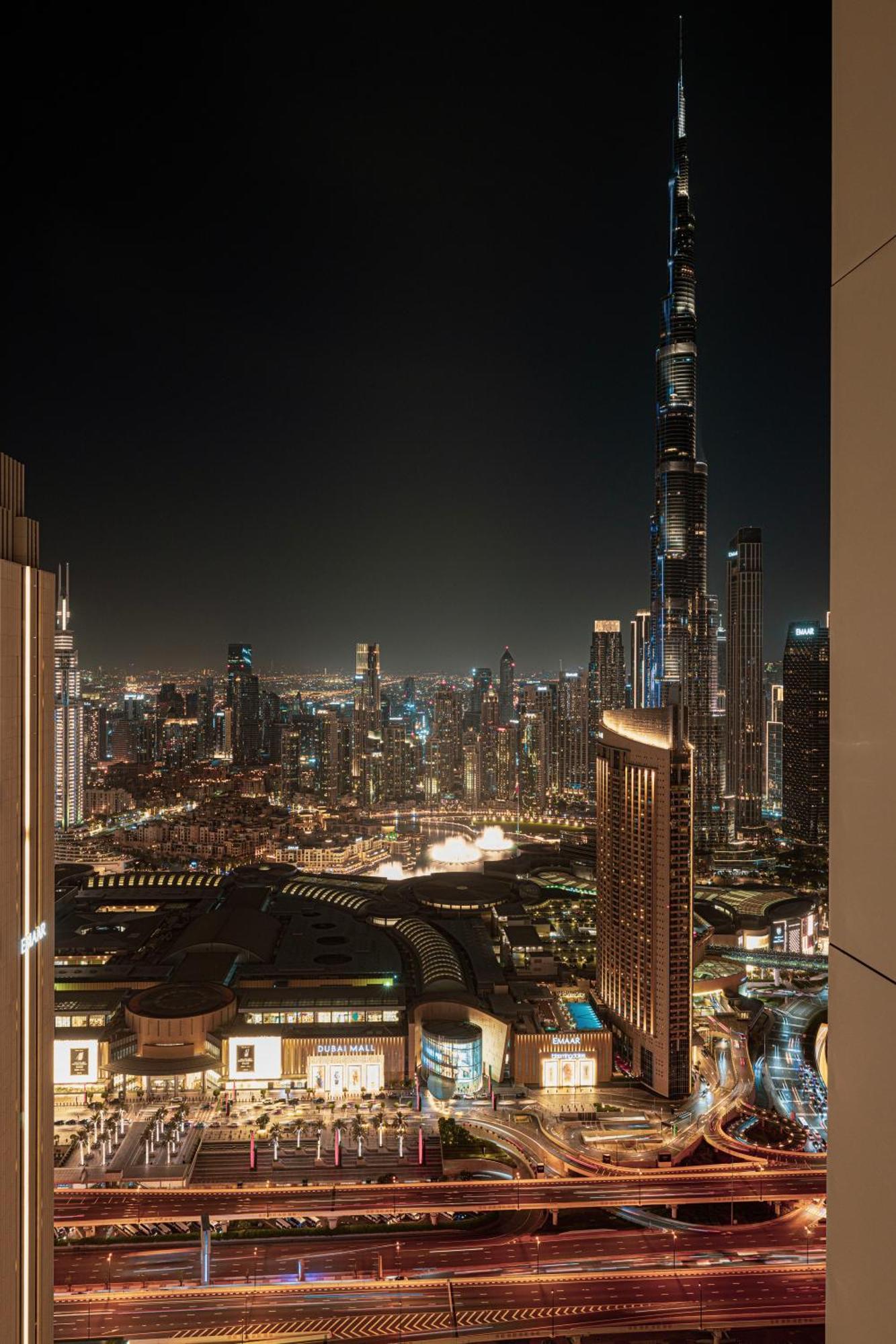 55th High Floor - 2 Bedroom With Full Burj Khalifa & Fountain View, Close To Dubail Mall - Downtown By Stayfinity Max 8 Guests * Dubai