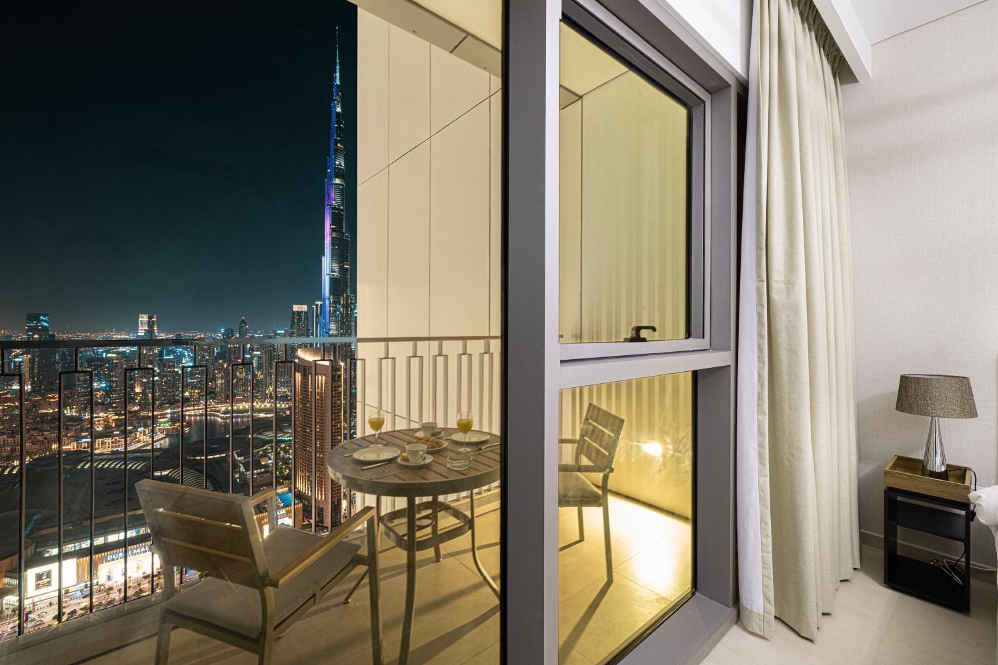 55th High Floor - 2 Bedroom With Full Burj Khalifa & Fountain View, Close To Dubail Mall - Downtown By Stayfinity Max 8 Guests * Dubai