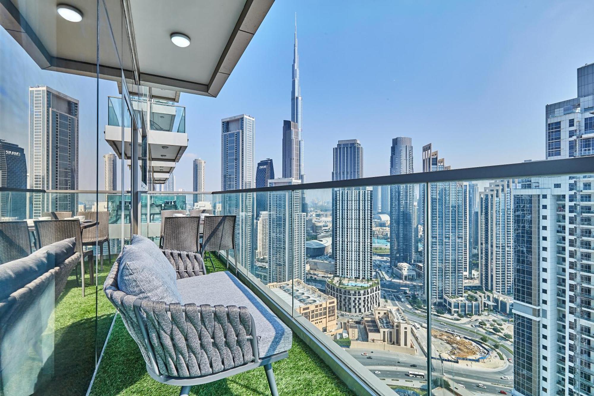 Highest Infinity Pool In Downtown Daire