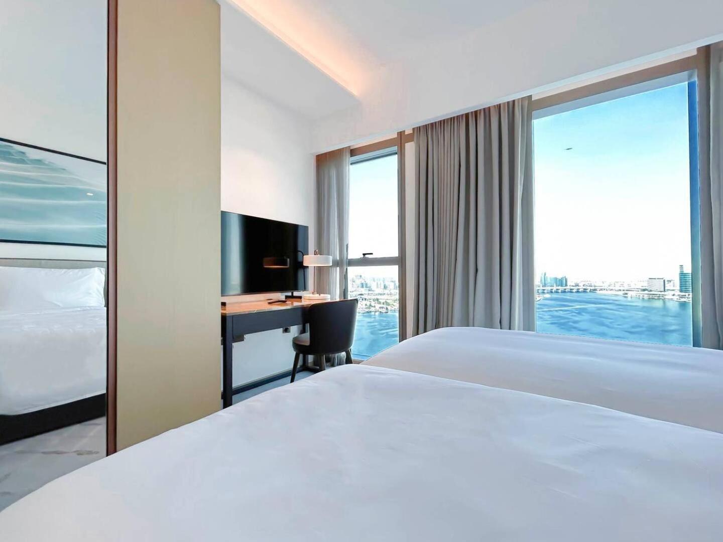 Apartment Stunning Burj Khalifa & Creek View