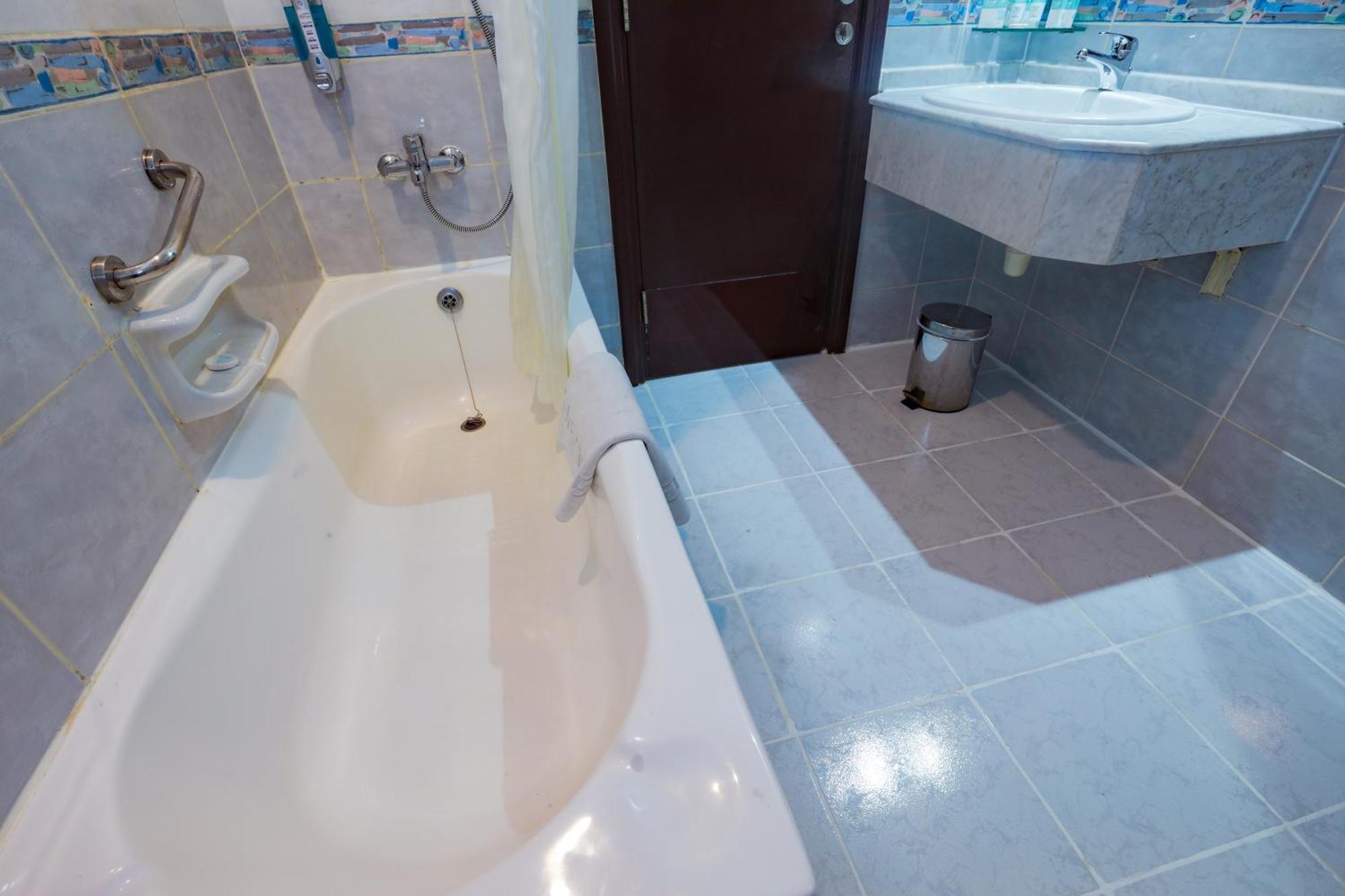 Fortune Pearl Hotel