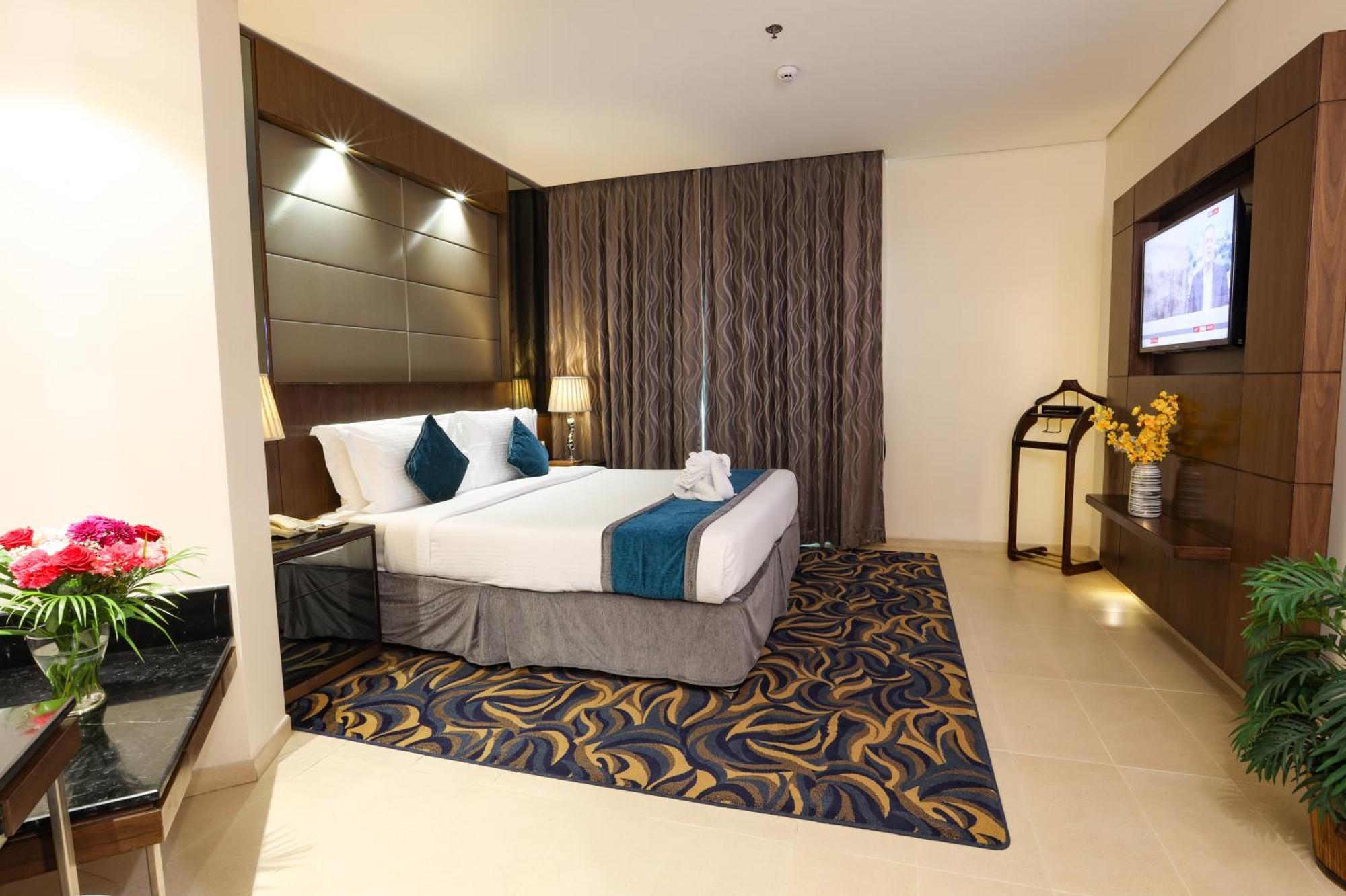 Omega 4* Dubai