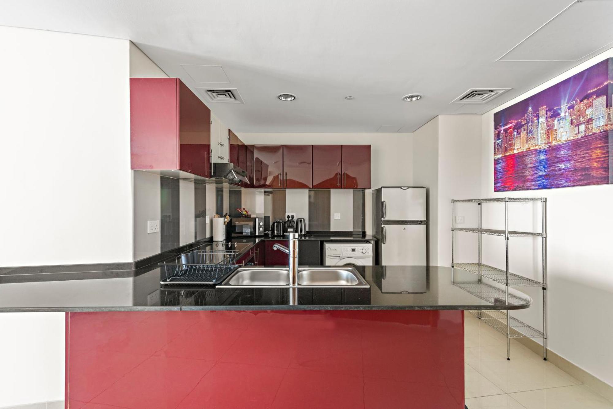 Great 2br Ocean Heights Dubai