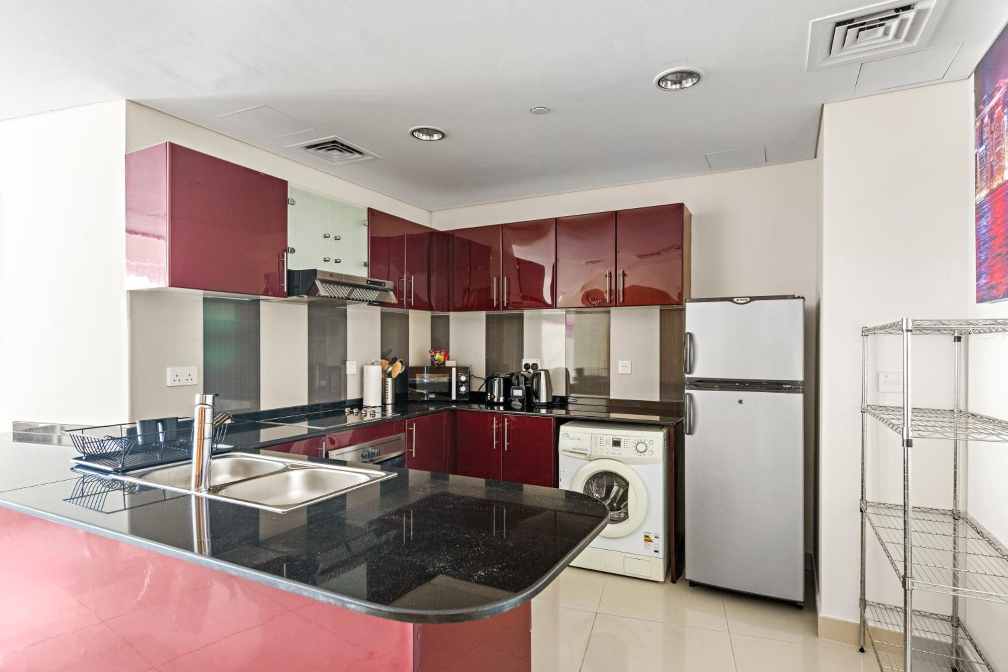 Great 2br Ocean Heights Dubai