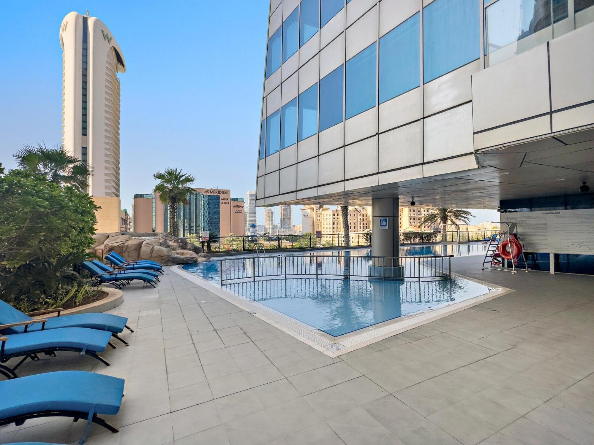 Great 2br Ocean Heights Apartment
