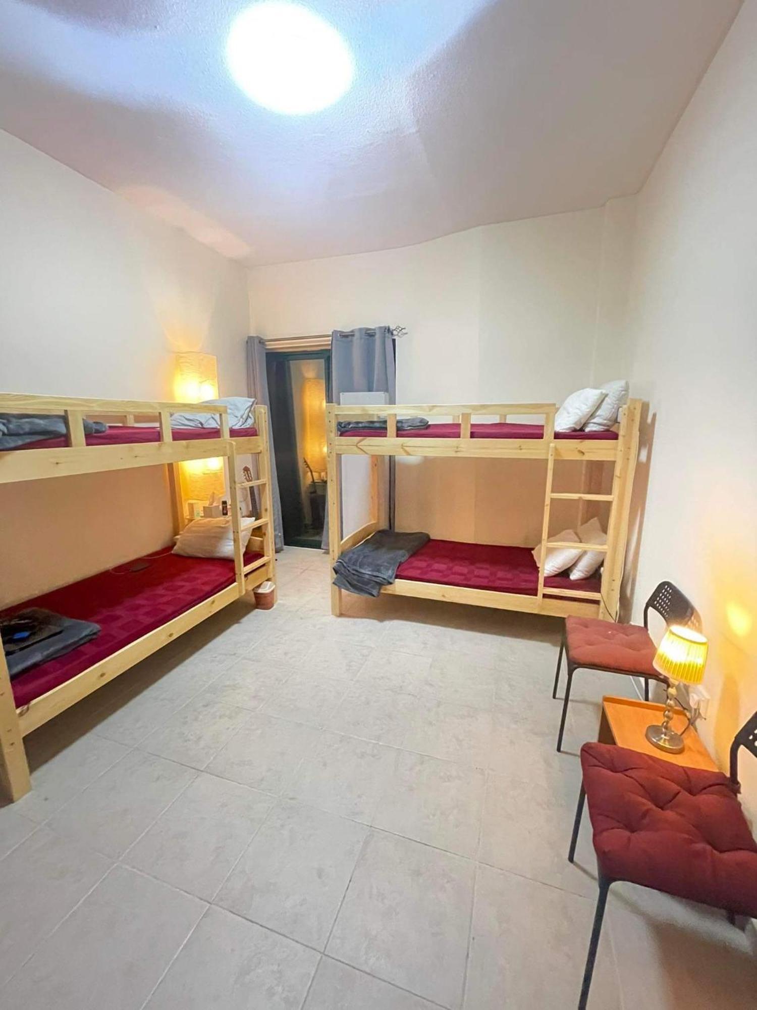 Albergue Backpackers Zone *