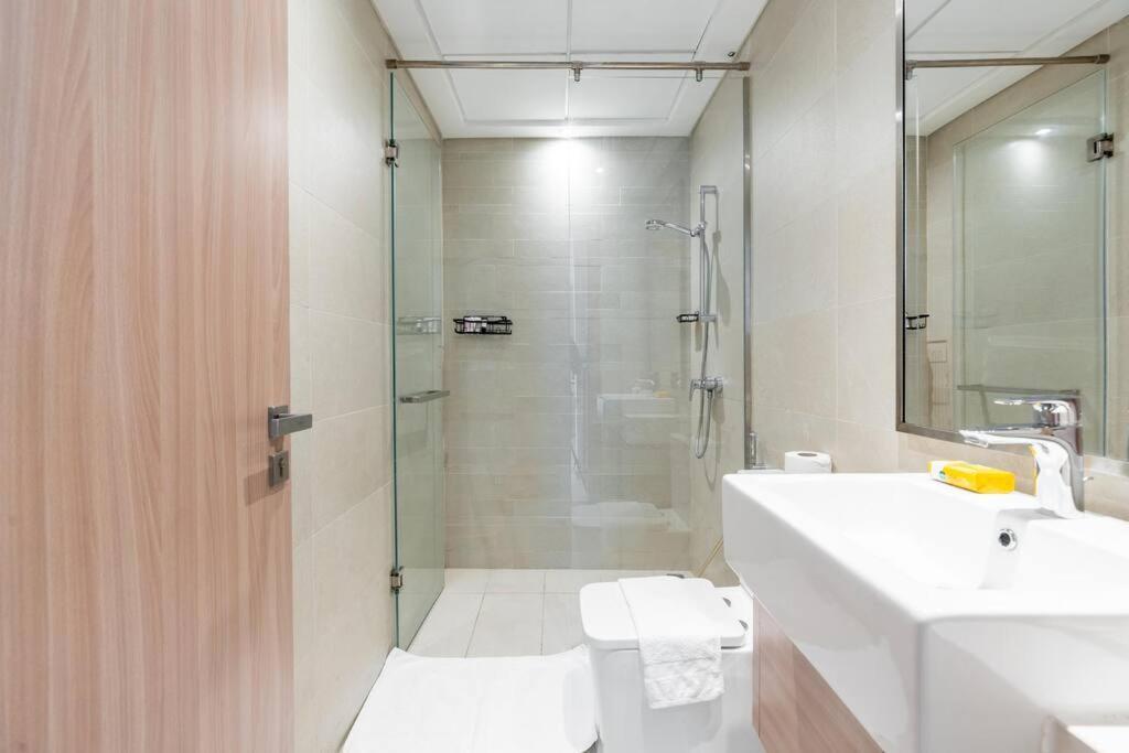 Apartamento 1 Bedroom - 12 Min From Downtown - Azizi Riviera