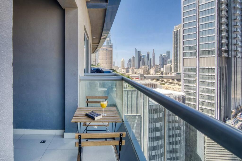 Apartment First Class 2br Modern Downtown Retreat