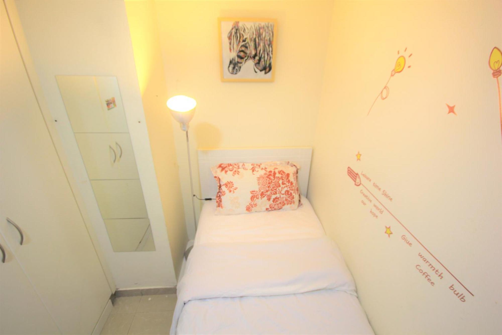 Hospedagem domiciliar Roomy Small And Partitions At Marina