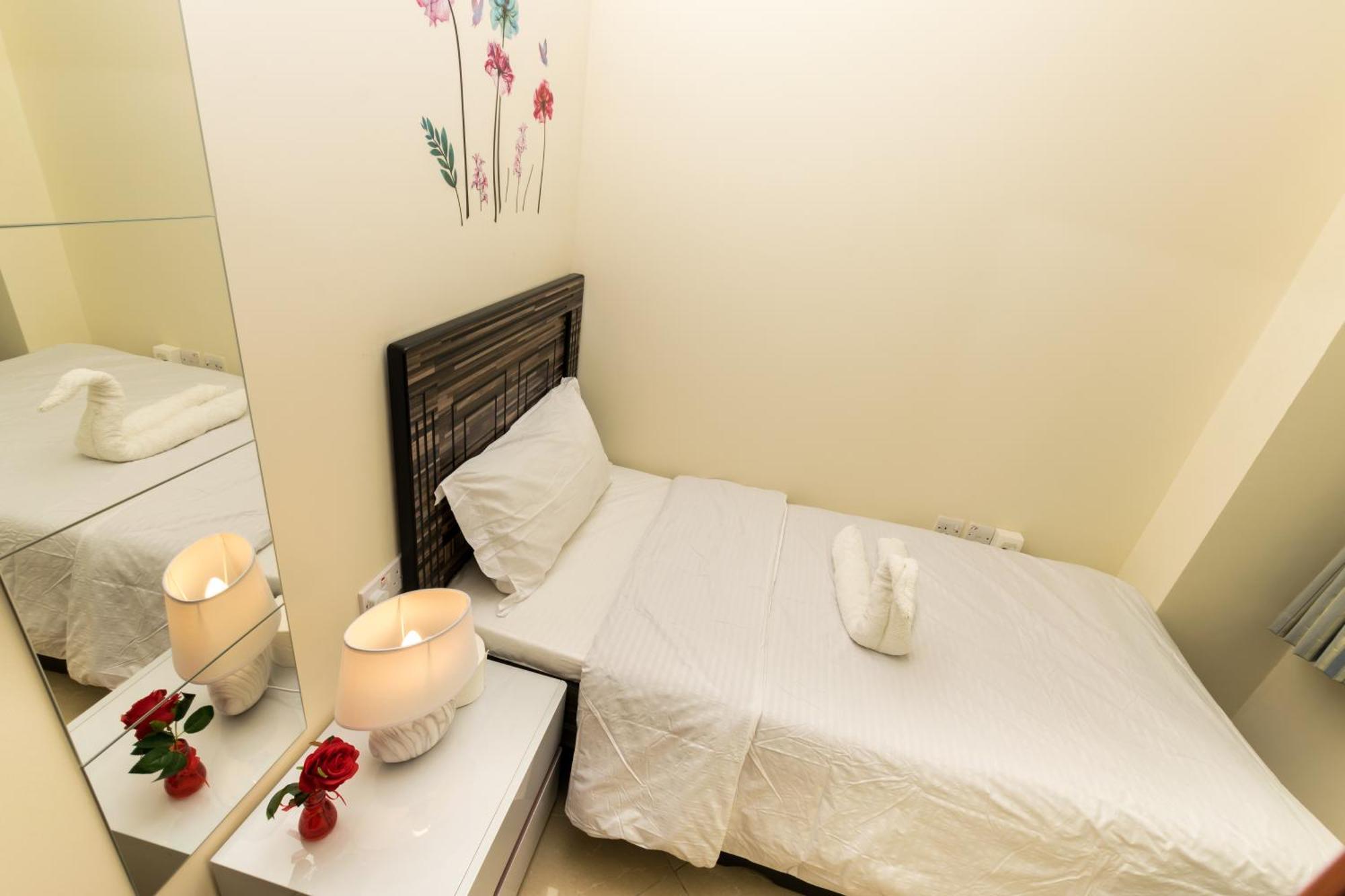 Roomy Small And Partitions At Marina Hospedagem domiciliar *