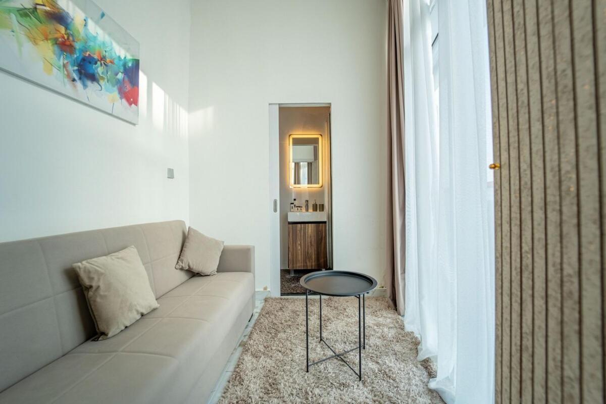 Apartment Aws Homes - Luxurious 2br In Business Bay Dubai