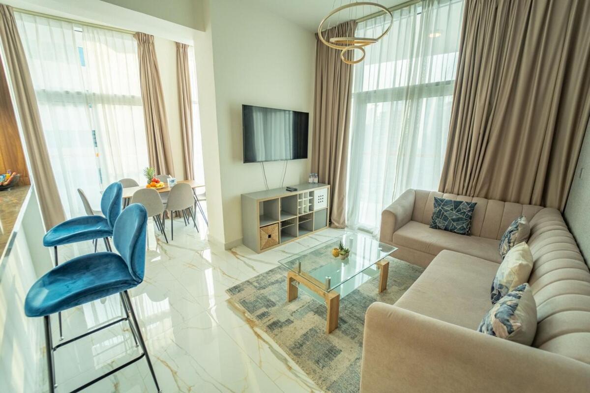 Aws Homes - Luxurious 2br In Business Bay