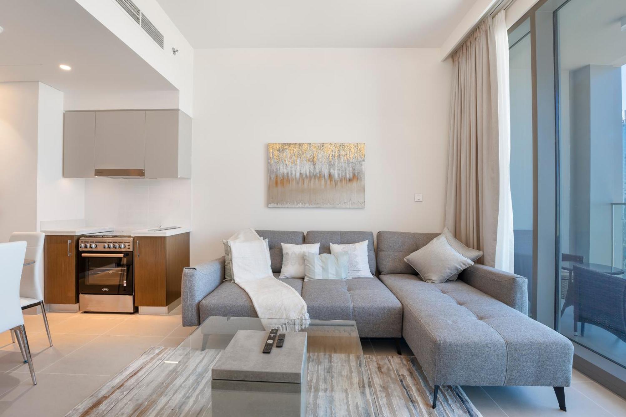 2br Downtown Dubai, Walkable To Mall & Burj * Dubai