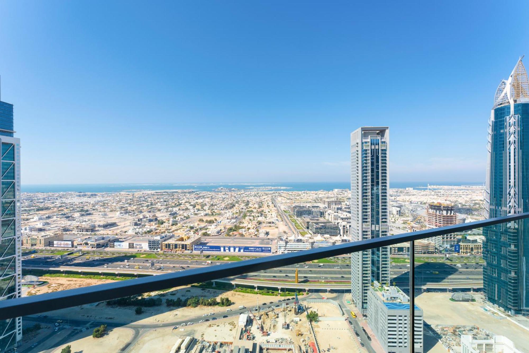 2br Downtown Dubai, Walkable To Mall & Burj * Dubai