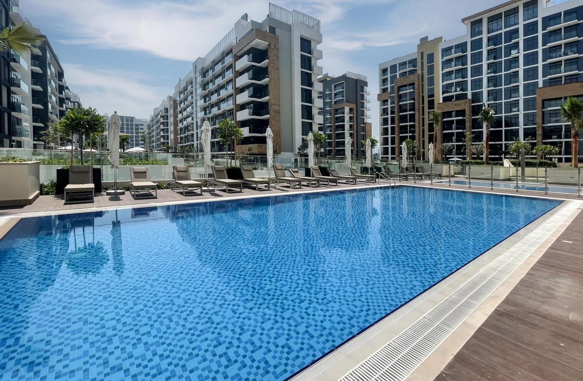 Apartment Elite Lux Homes - Modern Marvel - Sleek In Azizi Riviera