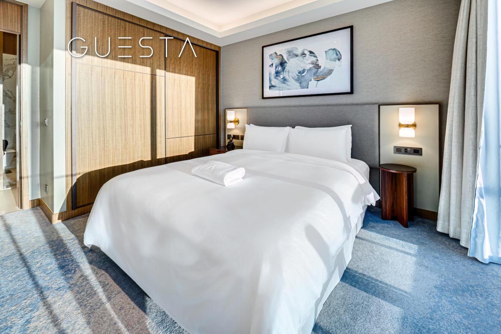 Address Residences Opera, Downtown Apartment