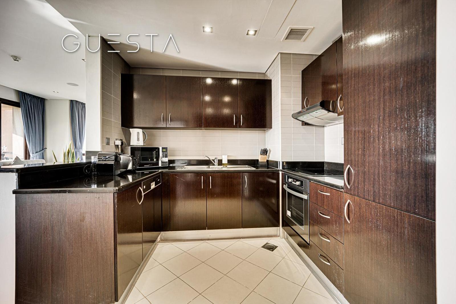 Royal Amwaj Apartments, Palm Jumeirah, Free And Pool Access Apartment *