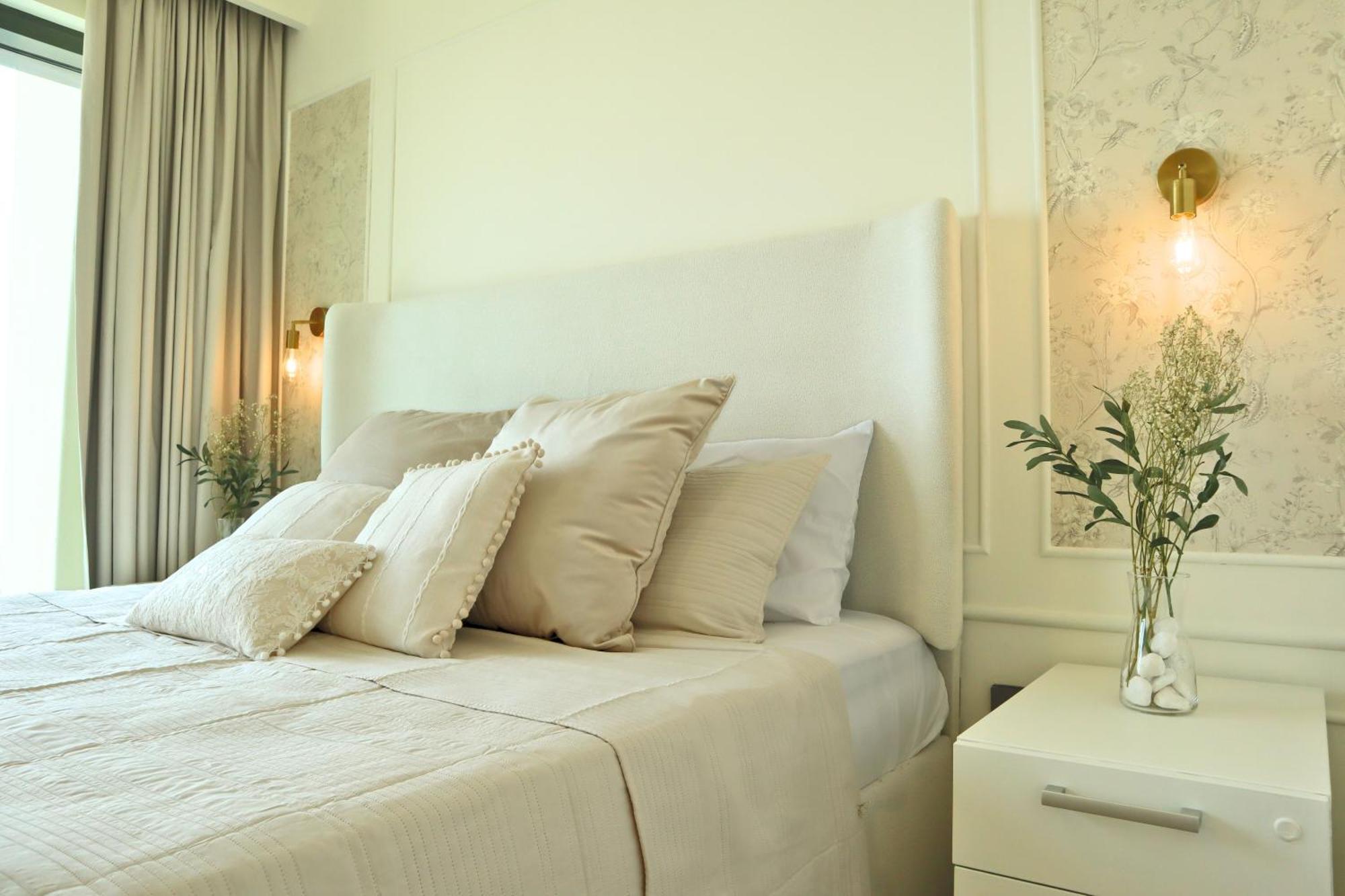 Holiday home Burj Royale Condo, Close To Mall & Attractions