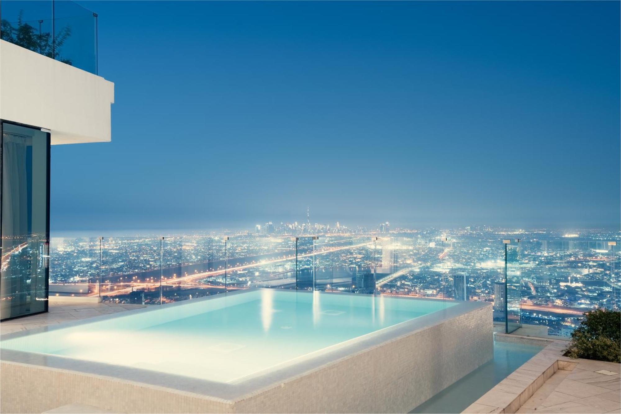 Five Jumeirah Village 5*