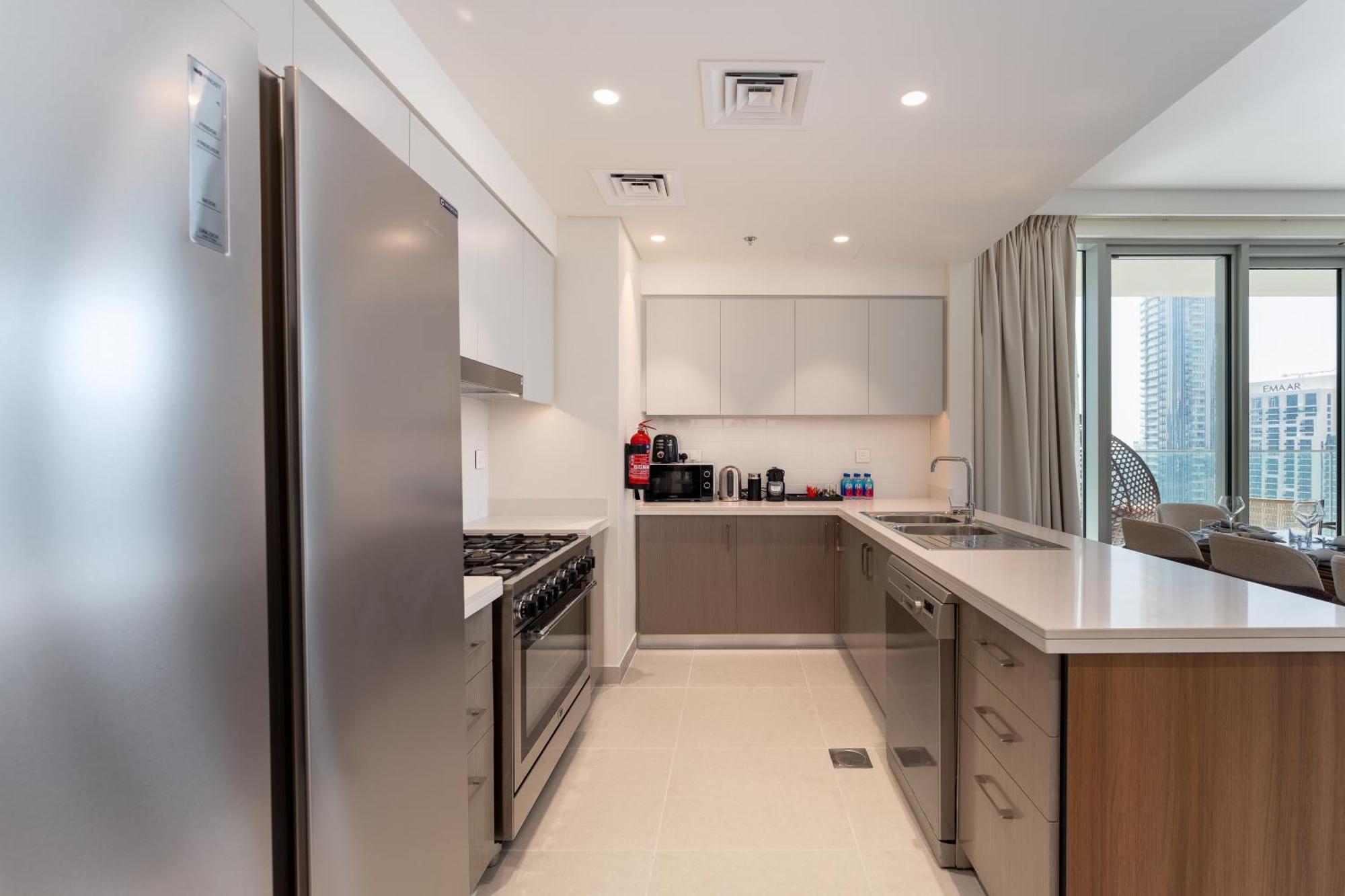 Ultra Luxury 4 Bedroom With Burj Khalifa & Fountain Views Apartment