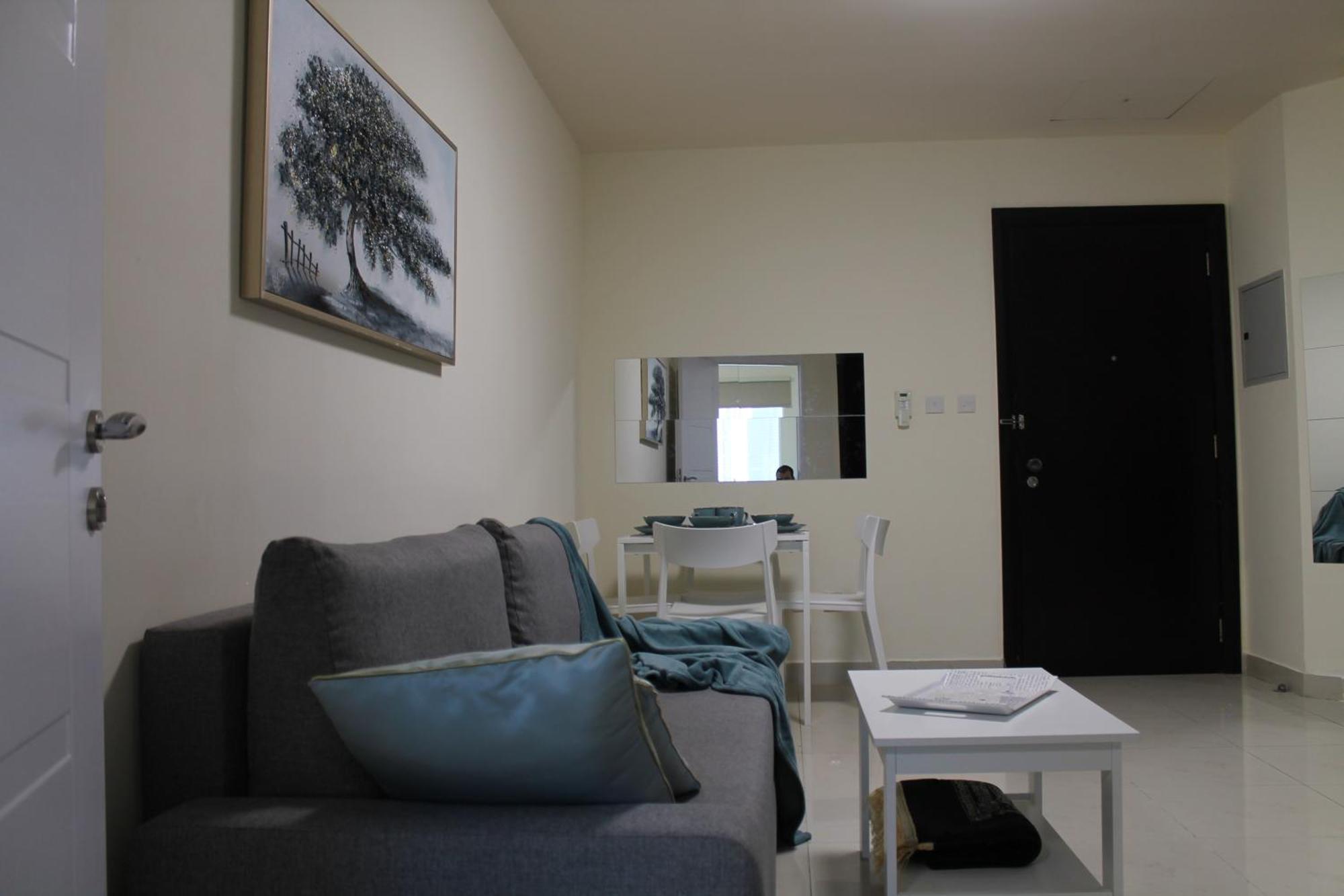 Newly Furnished 1 Bedroom, High Floor, Amazing View, Close To Metro Apartment