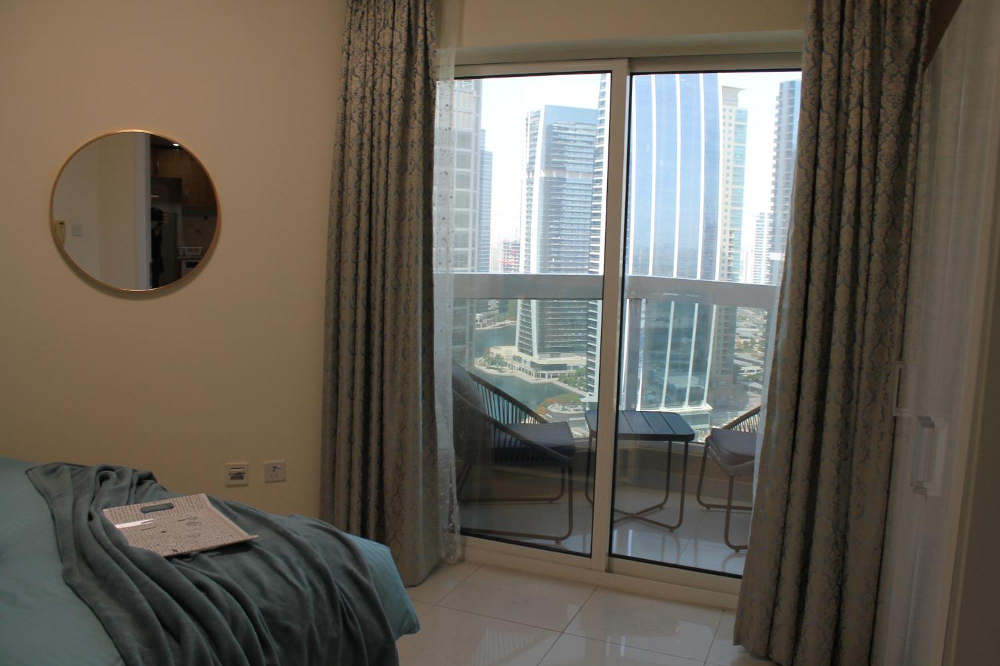 Newly Furnished 1 Bedroom, High Floor, Amazing View, Close To Metro Apartment *