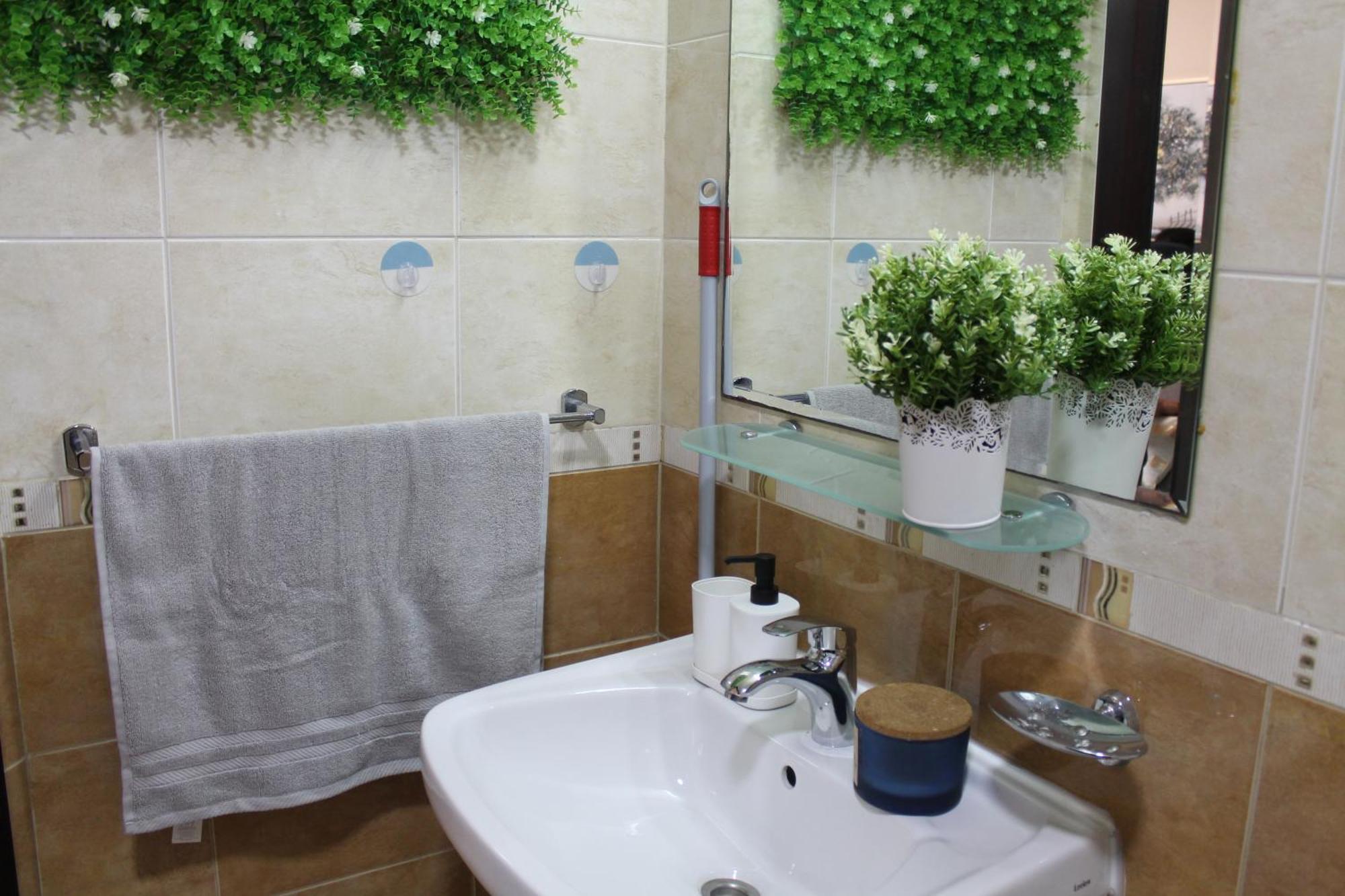Newly Furnished 1 Bedroom, High Floor, Amazing View, Close To Metro * Dubai