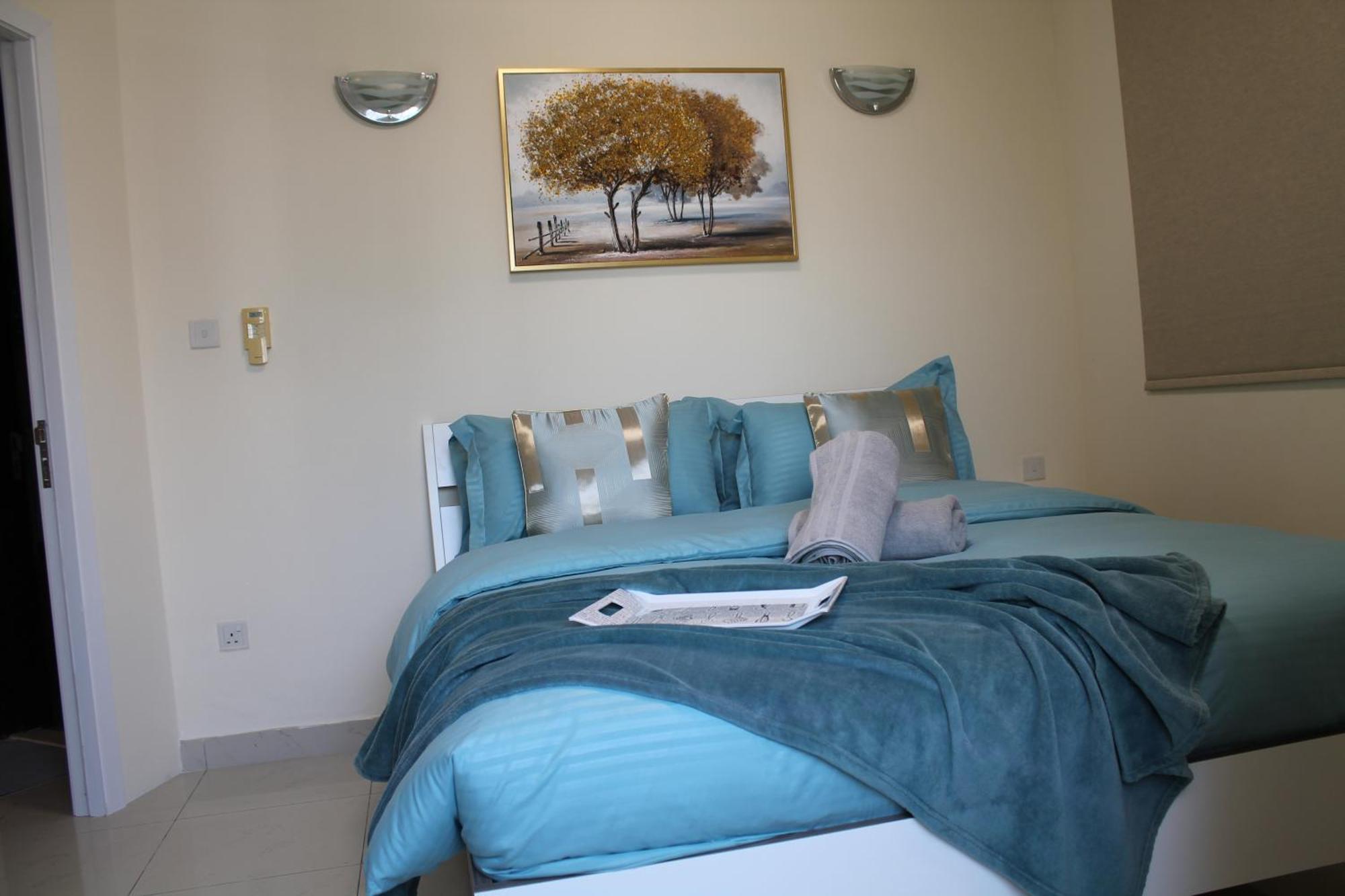 Newly Furnished 1 Bedroom, High Floor, Amazing View, Close To Metro Apartment *