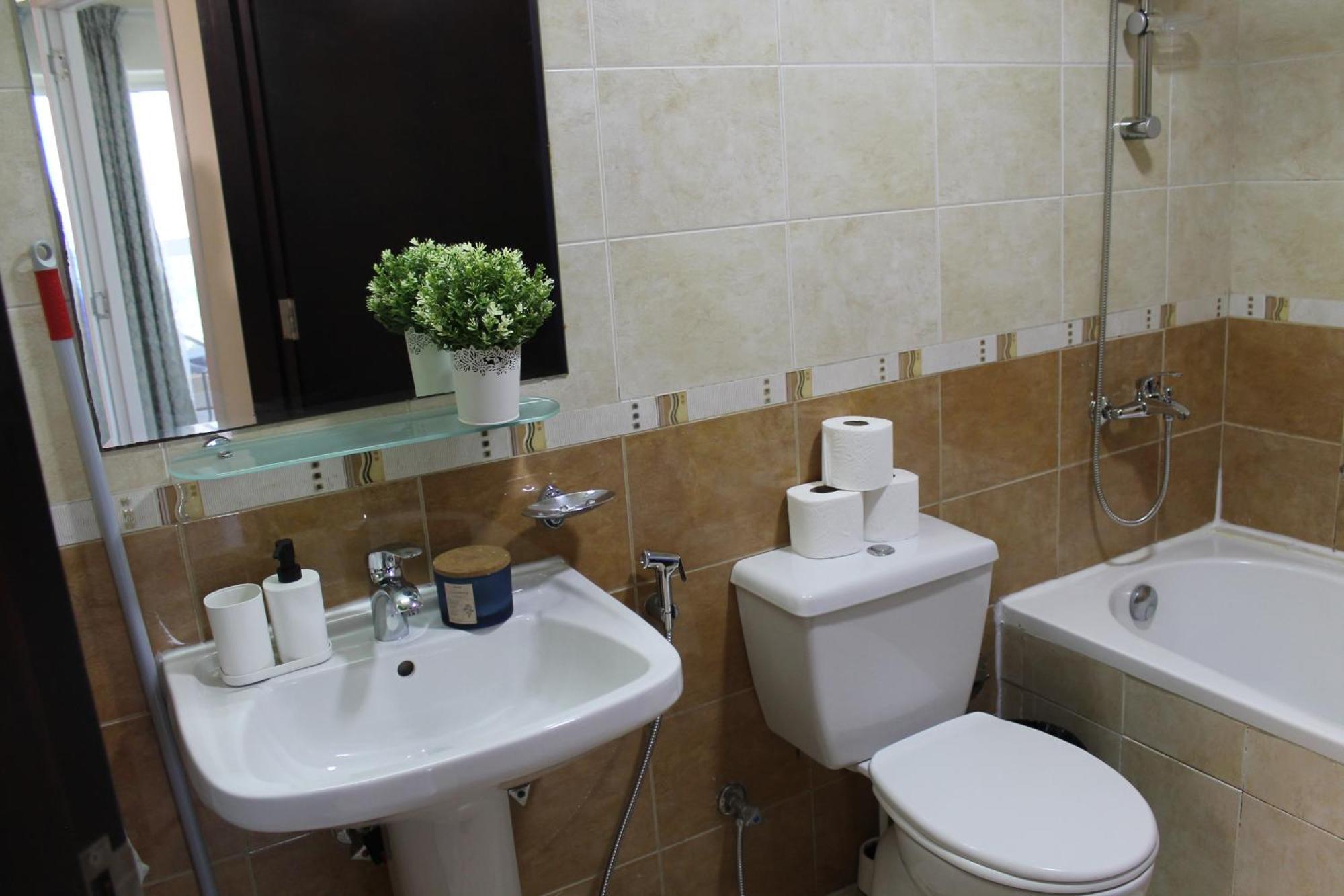 Newly Furnished 1 Bedroom, High Floor, Amazing View, Close To Metro