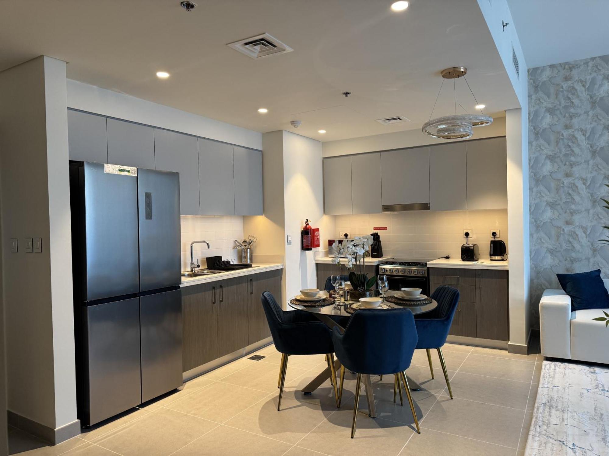 Tower Luxury 2br Downtown Near Burj & Mall Apartamento *